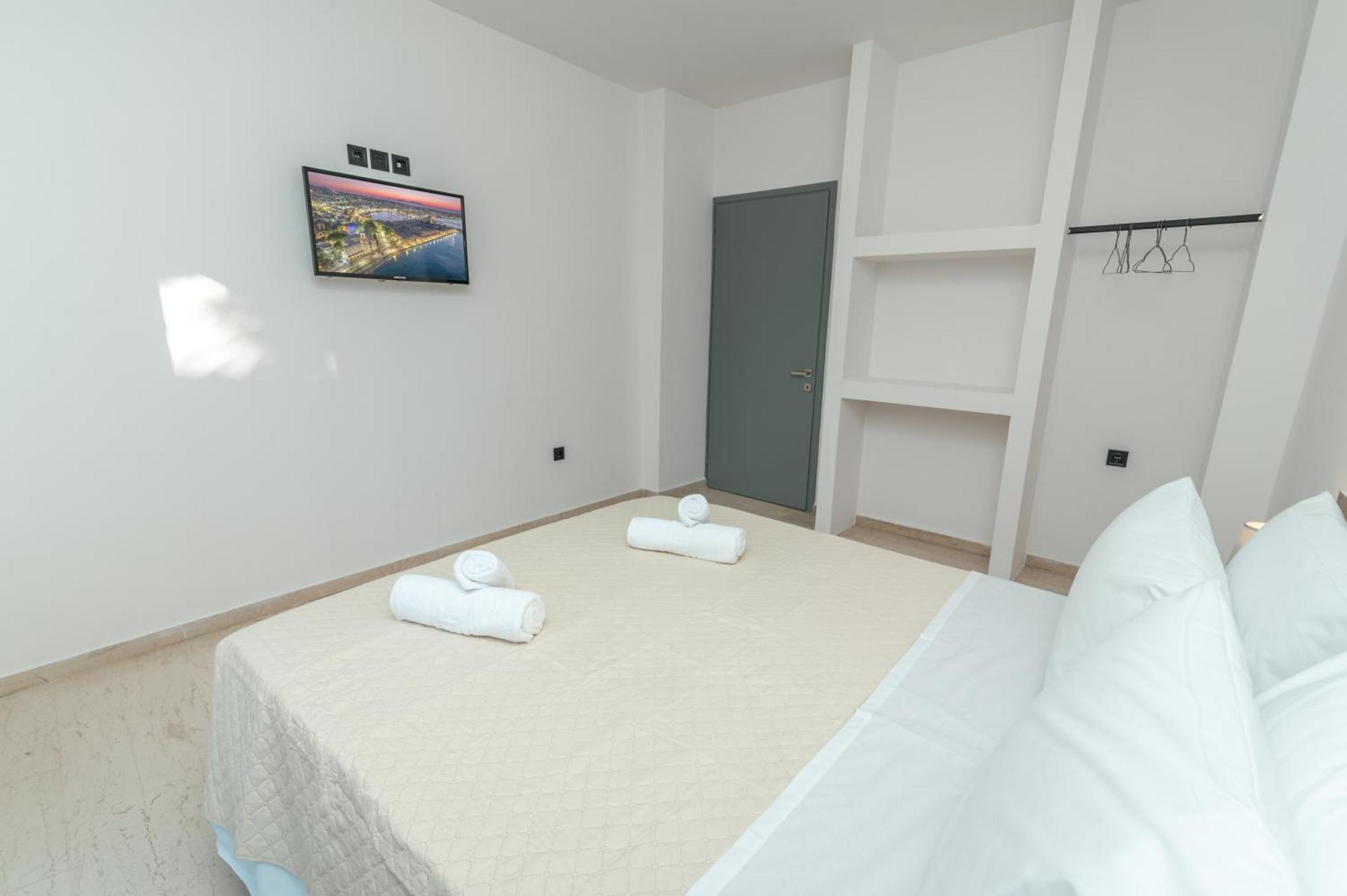 Lux City Apartment คอสทาวน์ ภายนอก รูปภาพ