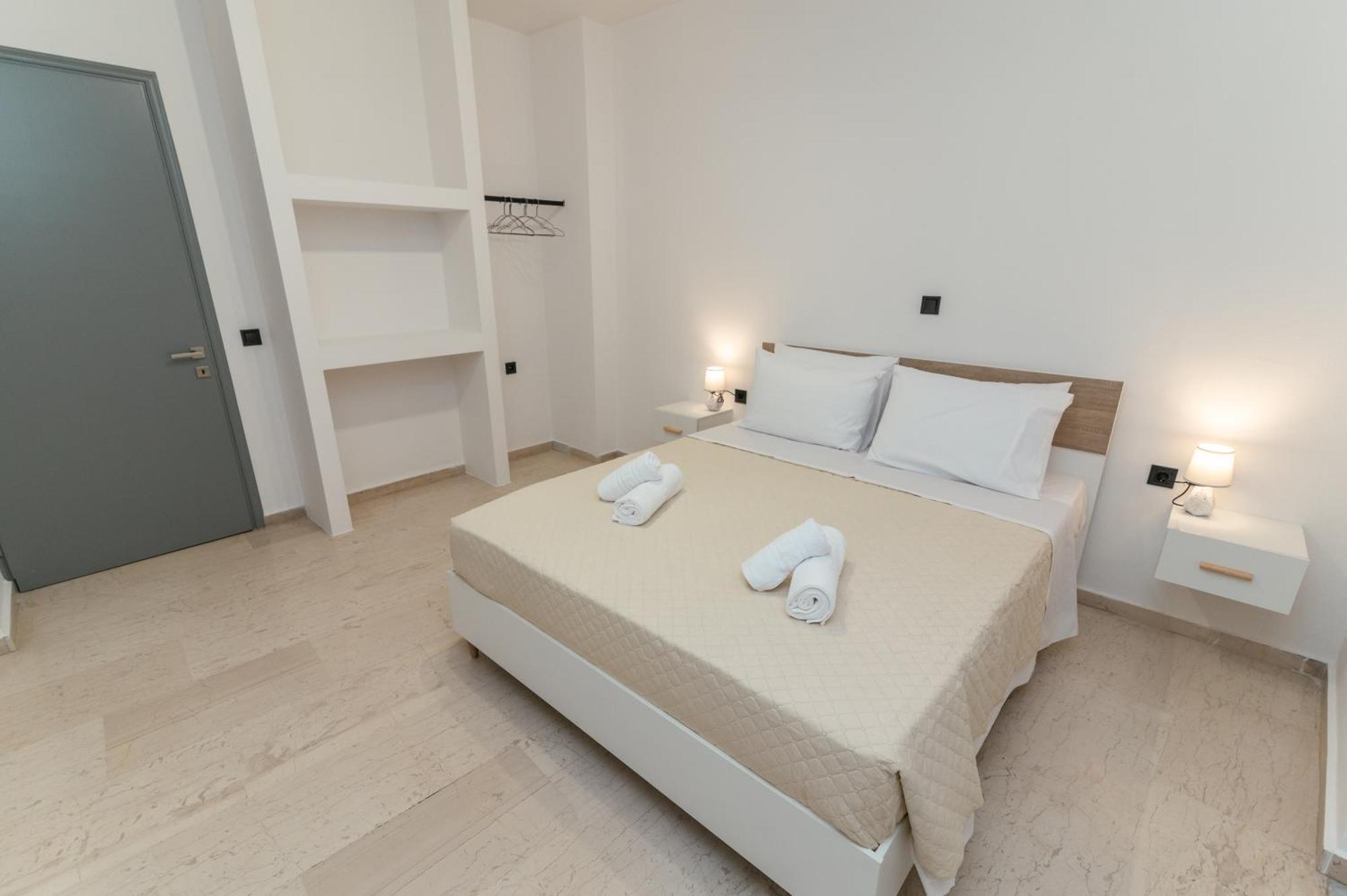 Lux City Apartment คอสทาวน์ ภายนอก รูปภาพ