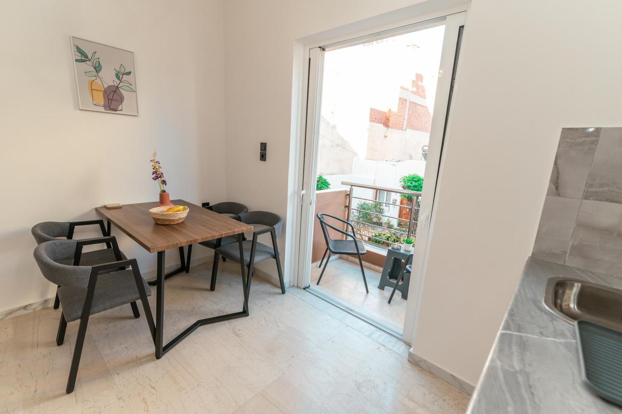 Lux City Apartment คอสทาวน์ ภายนอก รูปภาพ